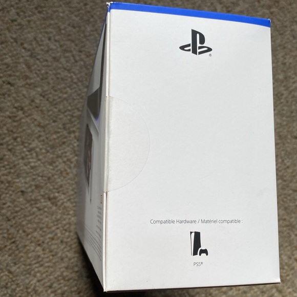 PlayStation Portal Remote Player White - Picture 4 of 7